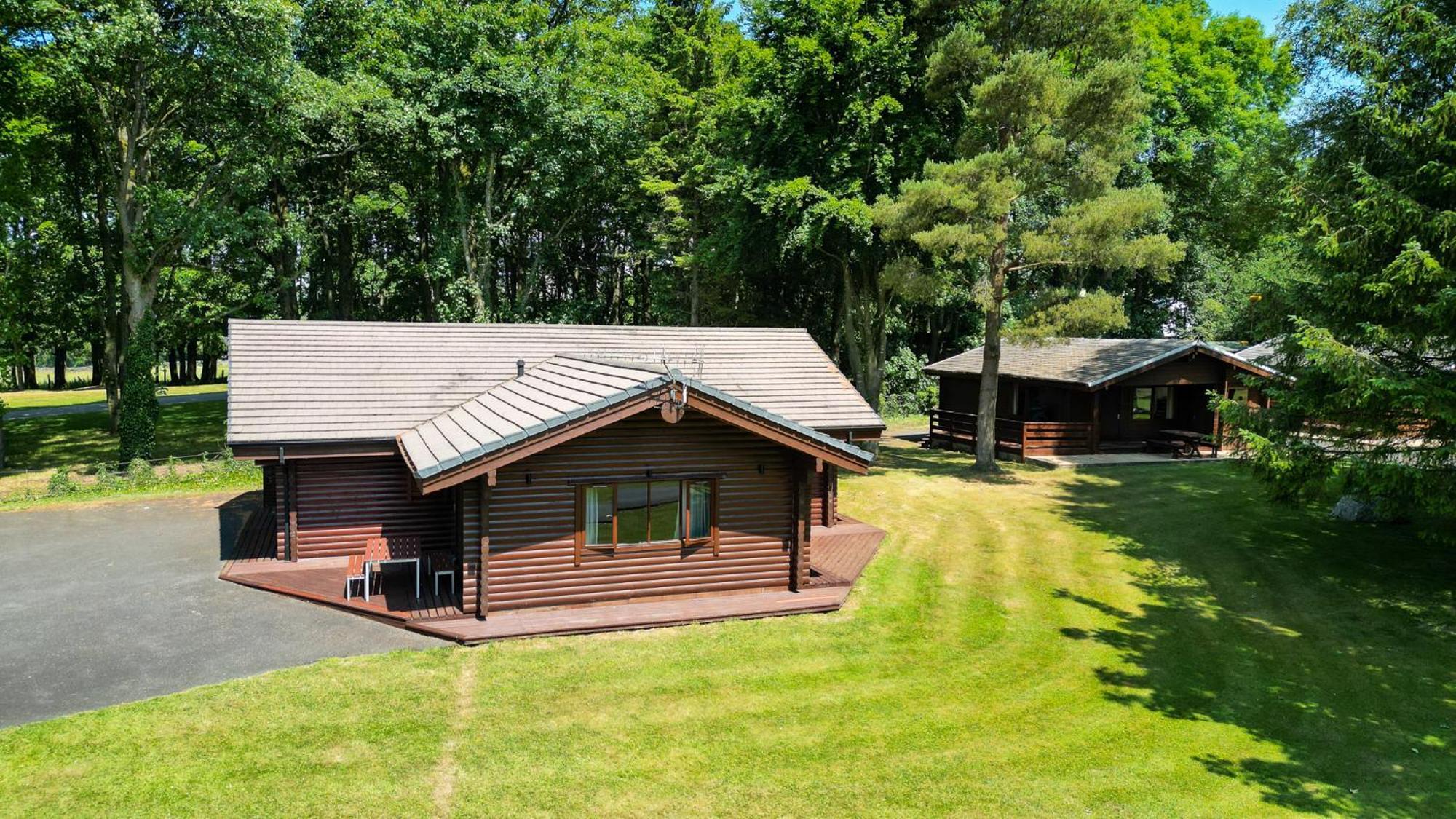 אינגלטון Pinecroft Lodges מראה חיצוני תמונה