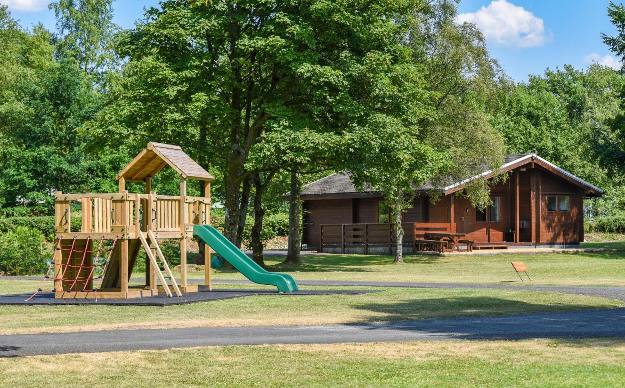 אינגלטון Pinecroft Lodges מראה חיצוני תמונה